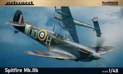 Spitfire Mk.IIb самолет-истребитель - 82154 Eduard 1:48