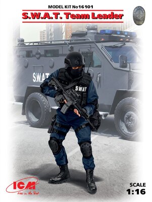 Командир группы SWAT - 16101 ICM 1:16